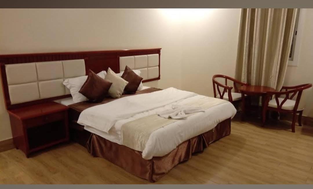 Fakher Yanbu Hotel Екстер'єр фото
